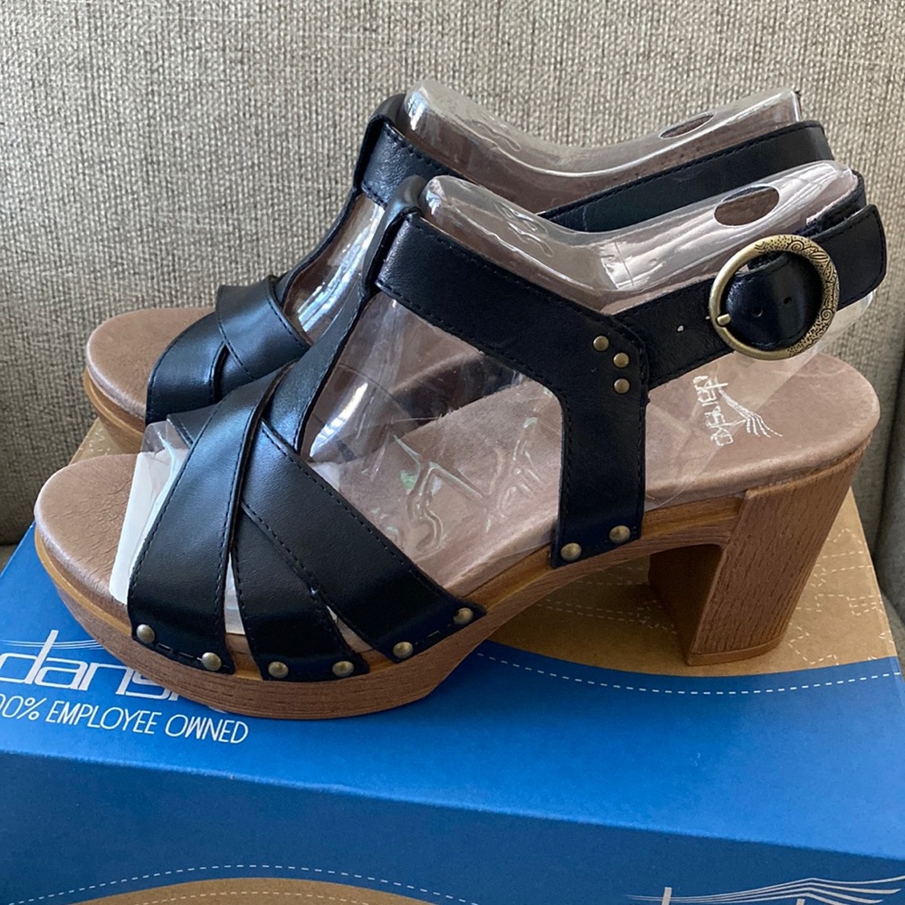 New Dansko: Daniela T-Strap Sandal